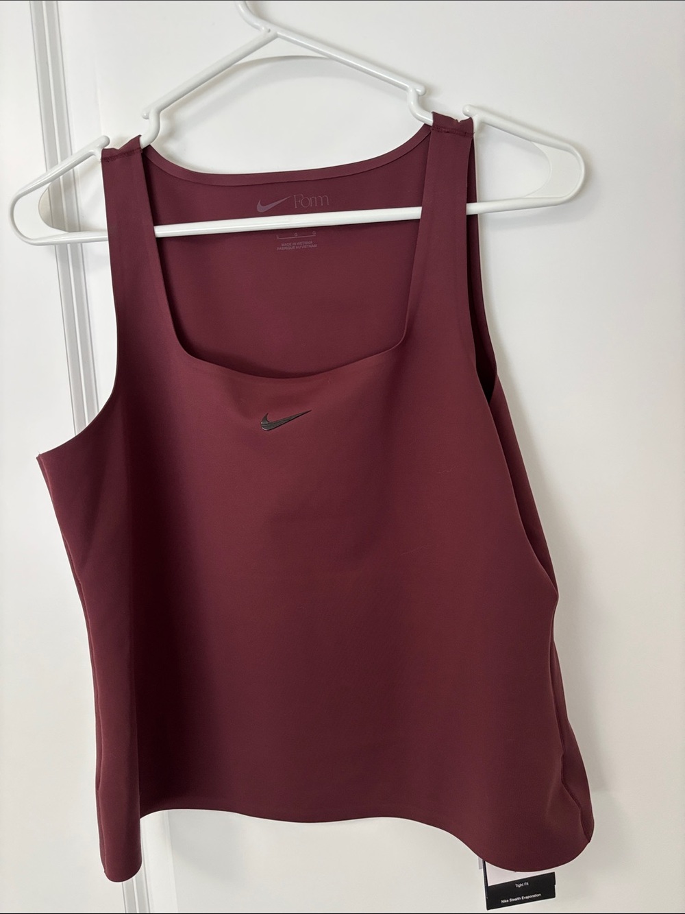 Nike Wine Red Scoop Neck Training Tank. Size large.
